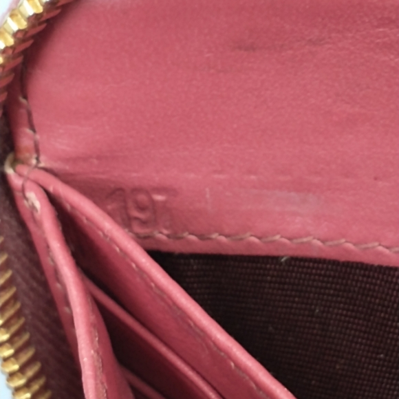 MIU MIU(Made in Italy) Pink Women's Wallet - Picture 4 of 15